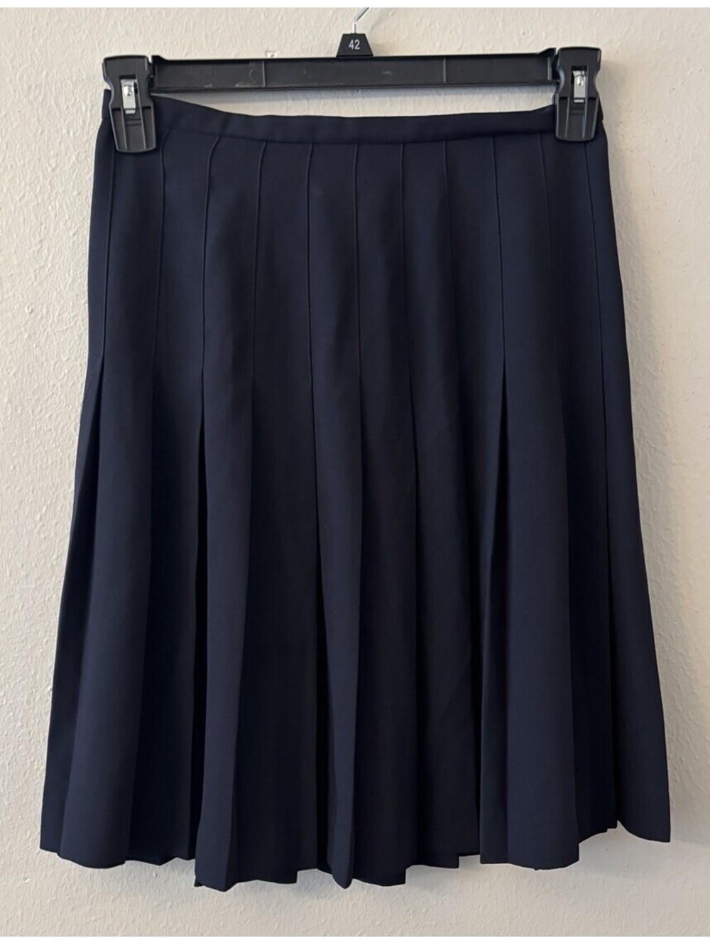 Women’s Navy Blue Pleated Knee Length Skirt Size 10